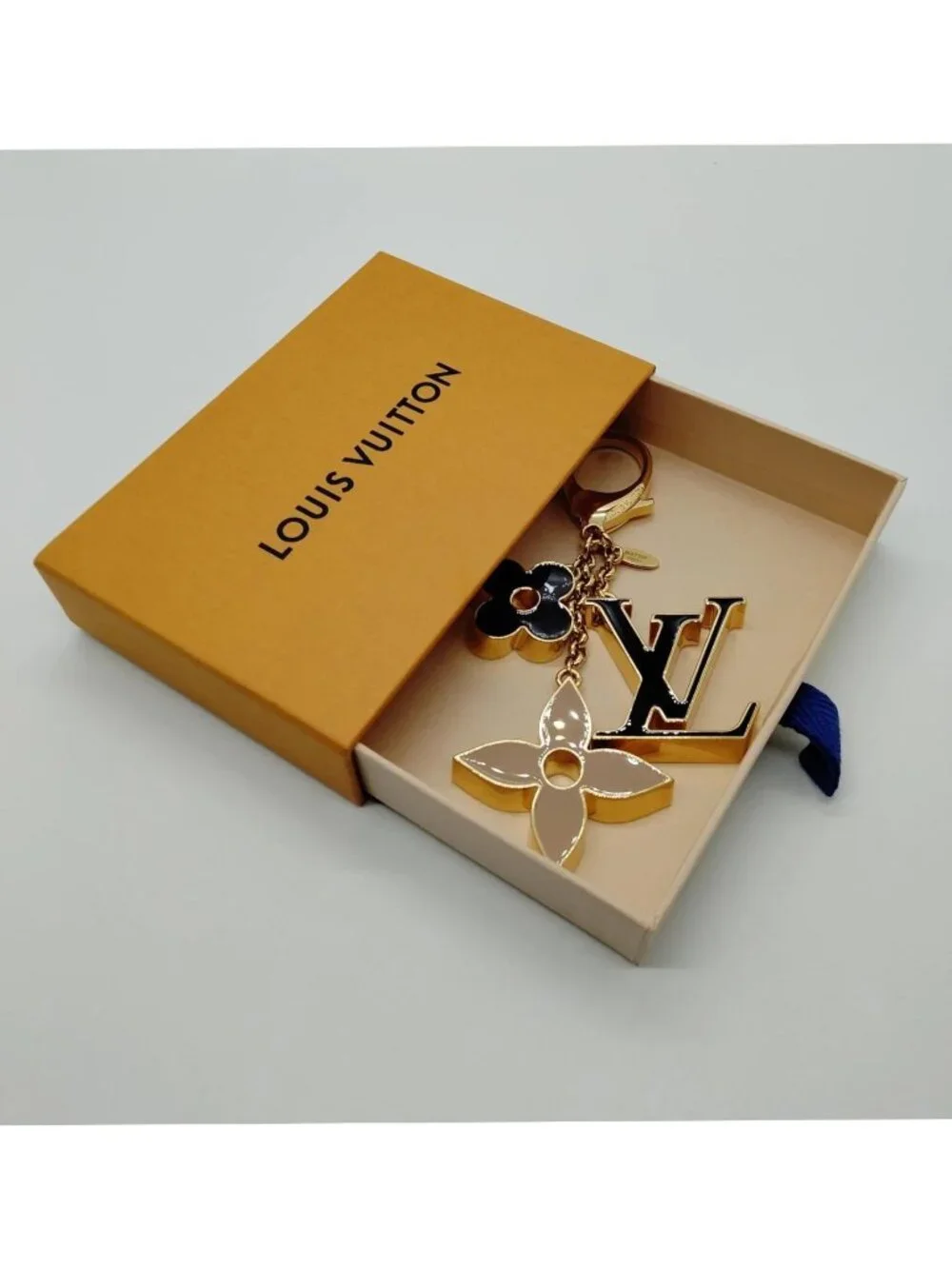 Authnetic Louis Vuitton LV Fleur Bag Charm & Key Holder Gold Tone